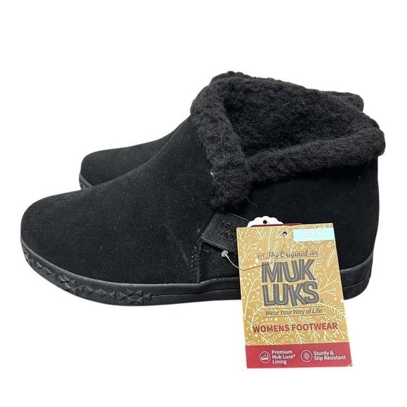 Women's Mukluk Short‎ Ankle Boots Size 9.5 Black Suede Cozy & Warm Wool Blend - Picture 1 of 9